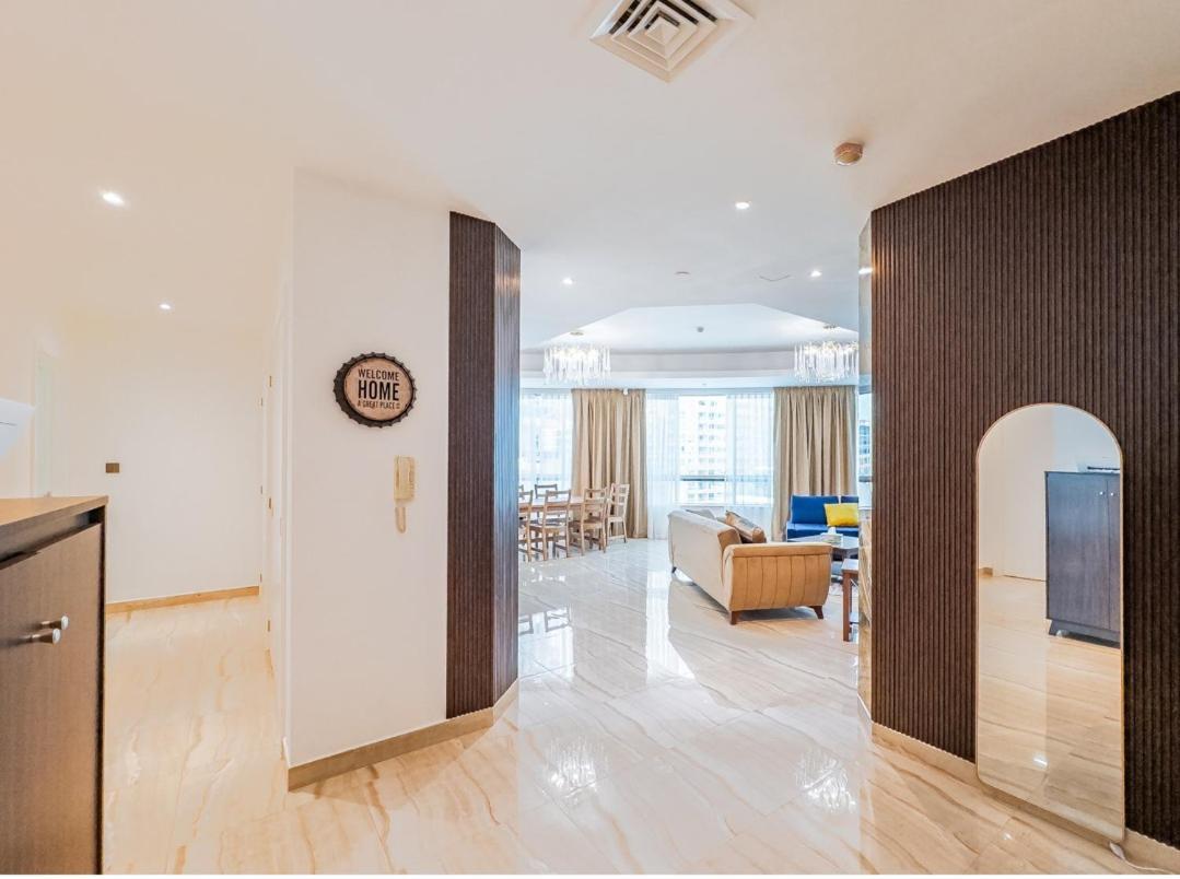 Female Joyful Journeys Accommodatie bij particulieren Dubai
